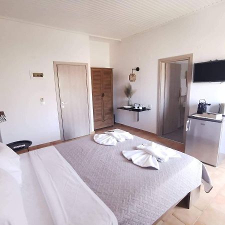 Stalis Drops Bed & Breakfast Luaran gambar