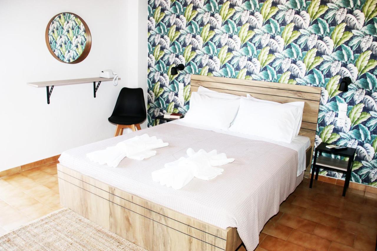 Stalis Drops Bed & Breakfast Luaran gambar