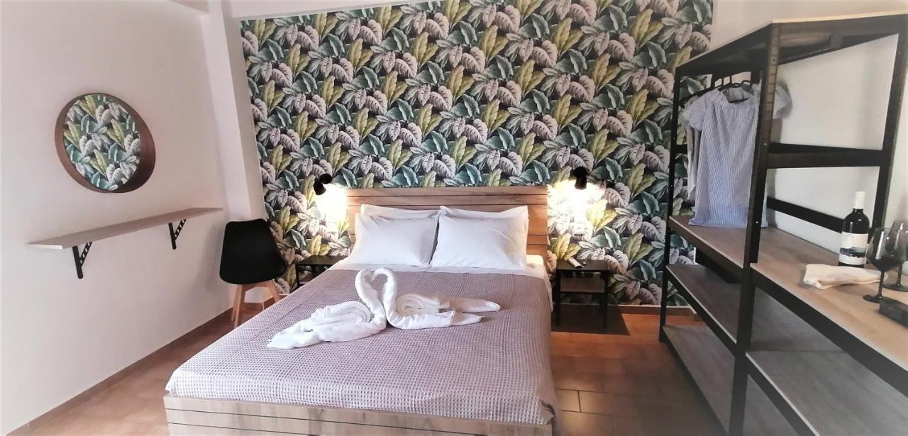 Stalis Drops Bed & Breakfast Luaran gambar