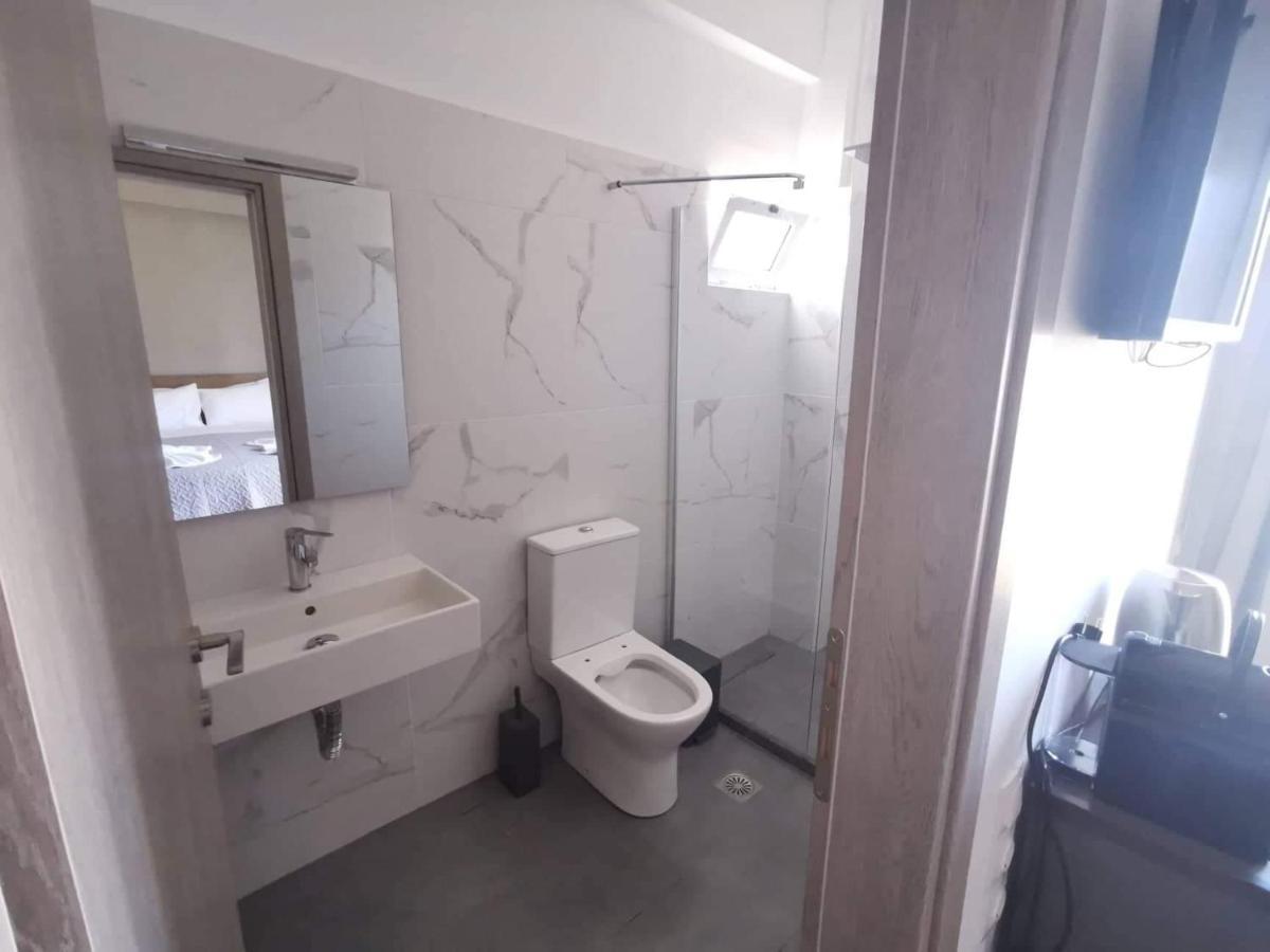 Stalis Drops Bed & Breakfast Luaran gambar